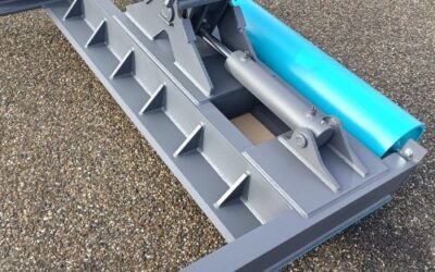 Lame de nivellement pour pelle : l&rsquo;atout précision pour vos finitions